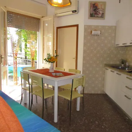 Functional Flat With 3 Balconies Lejlighed Bibione