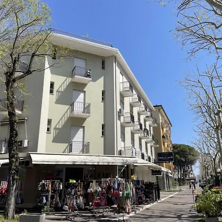 Lejlighed Functional Flat With 3 Balconies